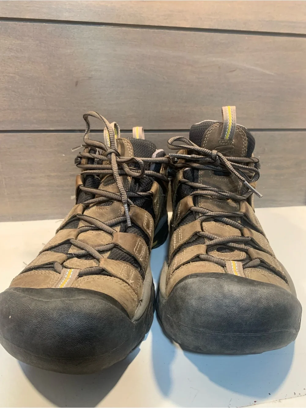 Keen Mens Newport Hiking Shoe Brown Leather Size 9 Waterproof Outdoor Camping